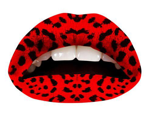 Lippen-Tattoo roter Leopard