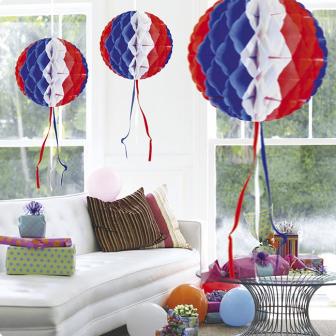 Deckenhänger aus Wabenpapier "Rot-Weiß-Blau" 27 cm
